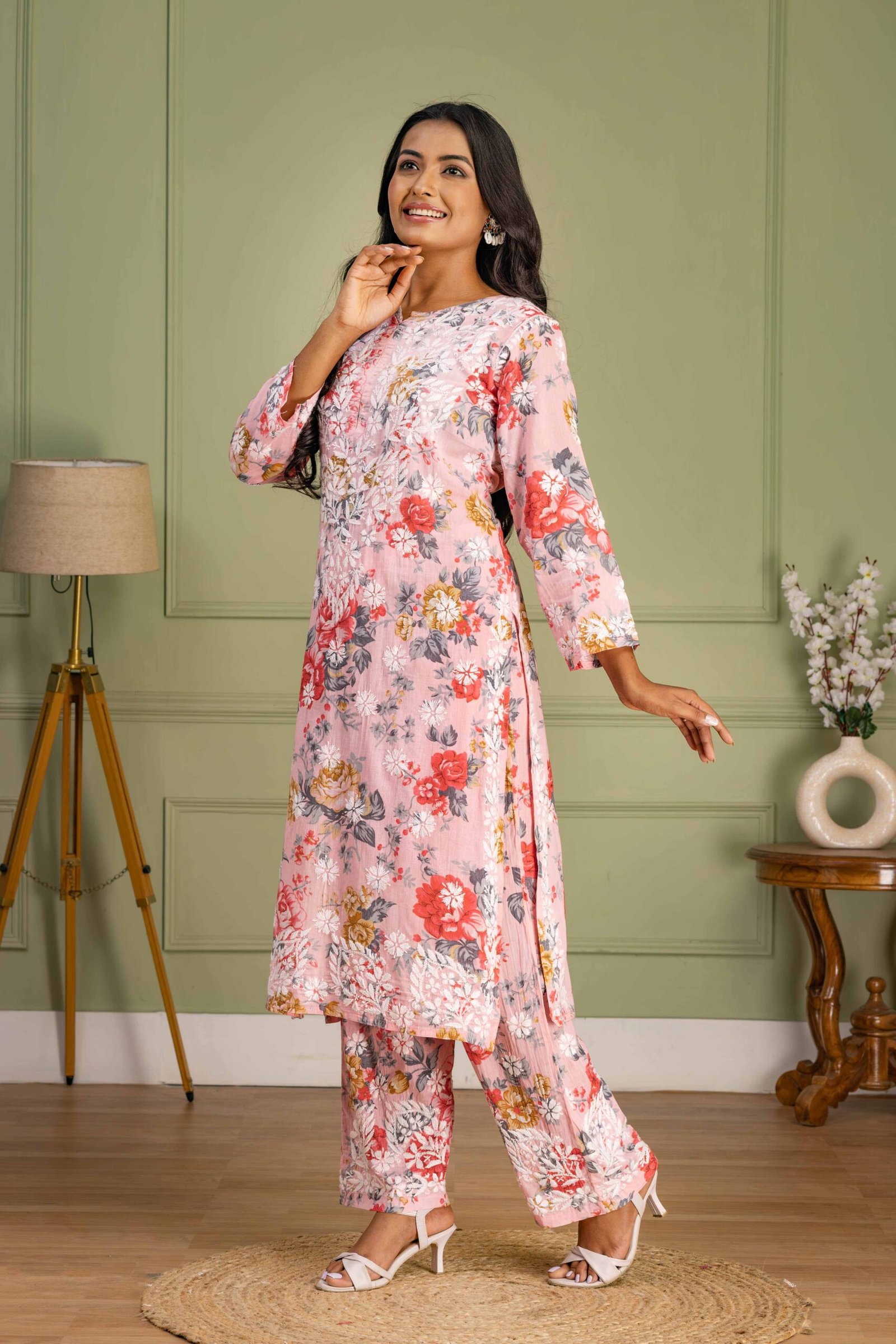 Light Pink Floral Mul Cotton Kurti Set
