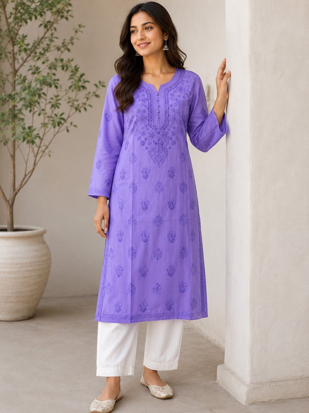 Lavender Hand Embroidered Lucknowi Chikankari Kashmiri Cotton Kurti